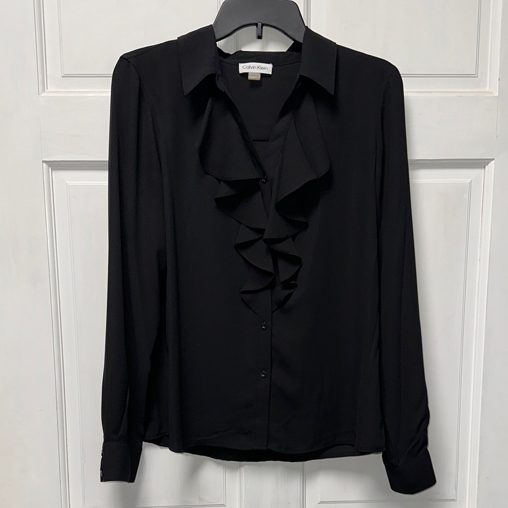 NWOT Calvin Klein Women's Elegant Black Ruffle Top size medium